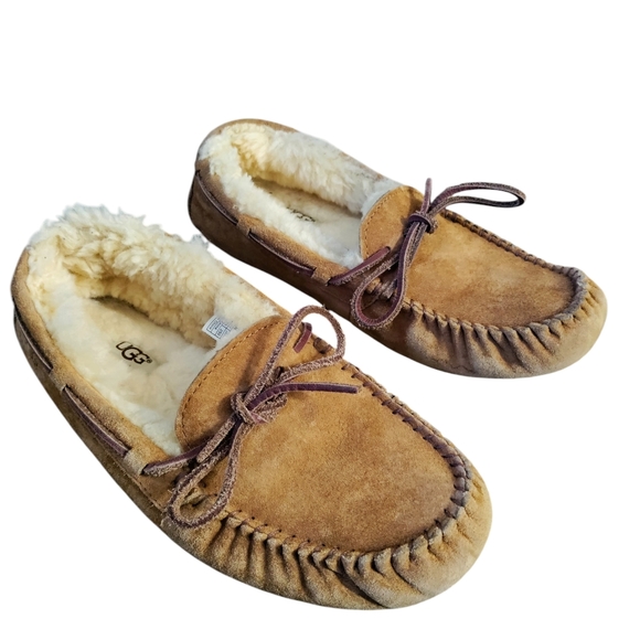 UGG Dakota Moccasin Slippers Shoes Leather Sheepskin Chestnut - Picture 4 of 6